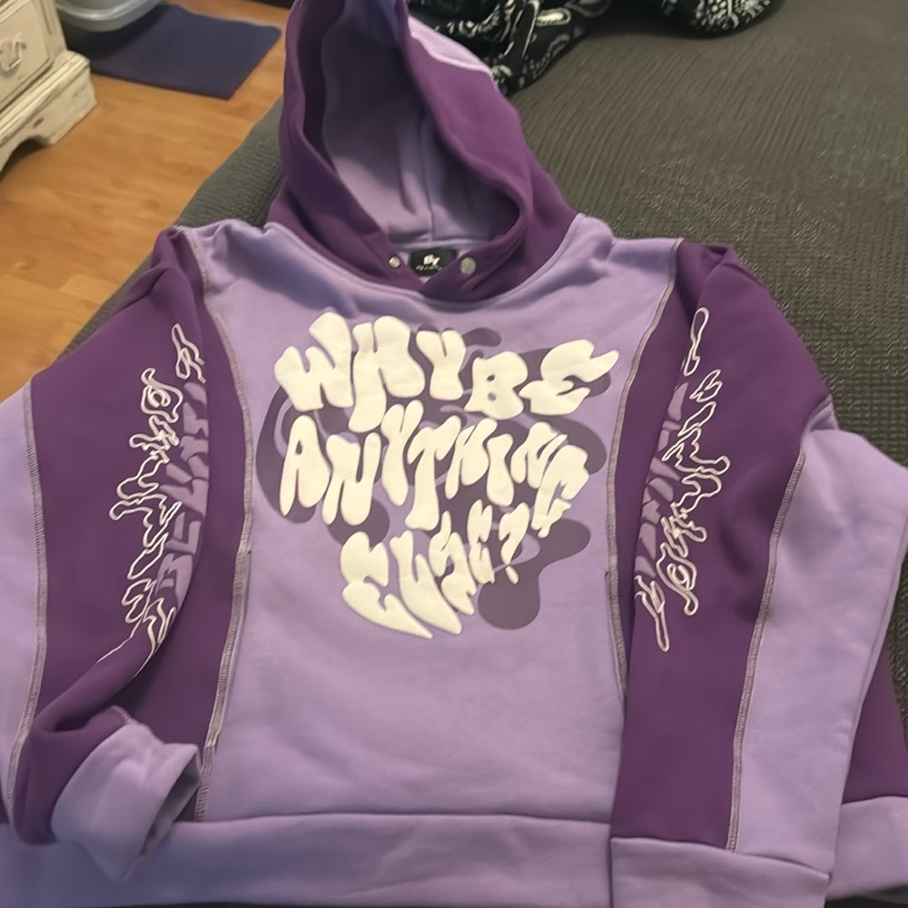 BY why Be Anything Else size XL